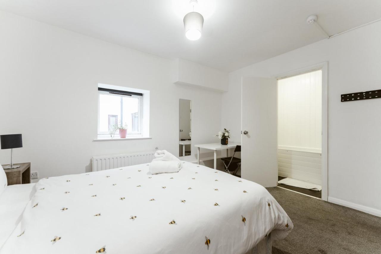 Whitechapel En-Suite Beds To Stay London Exteriör bild