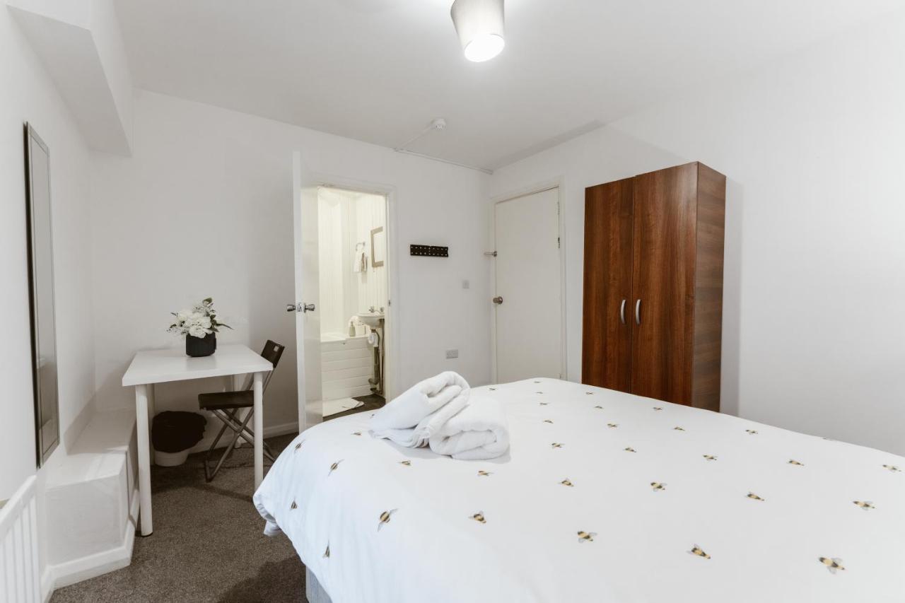 Whitechapel En-Suite Beds To Stay London Exteriör bild